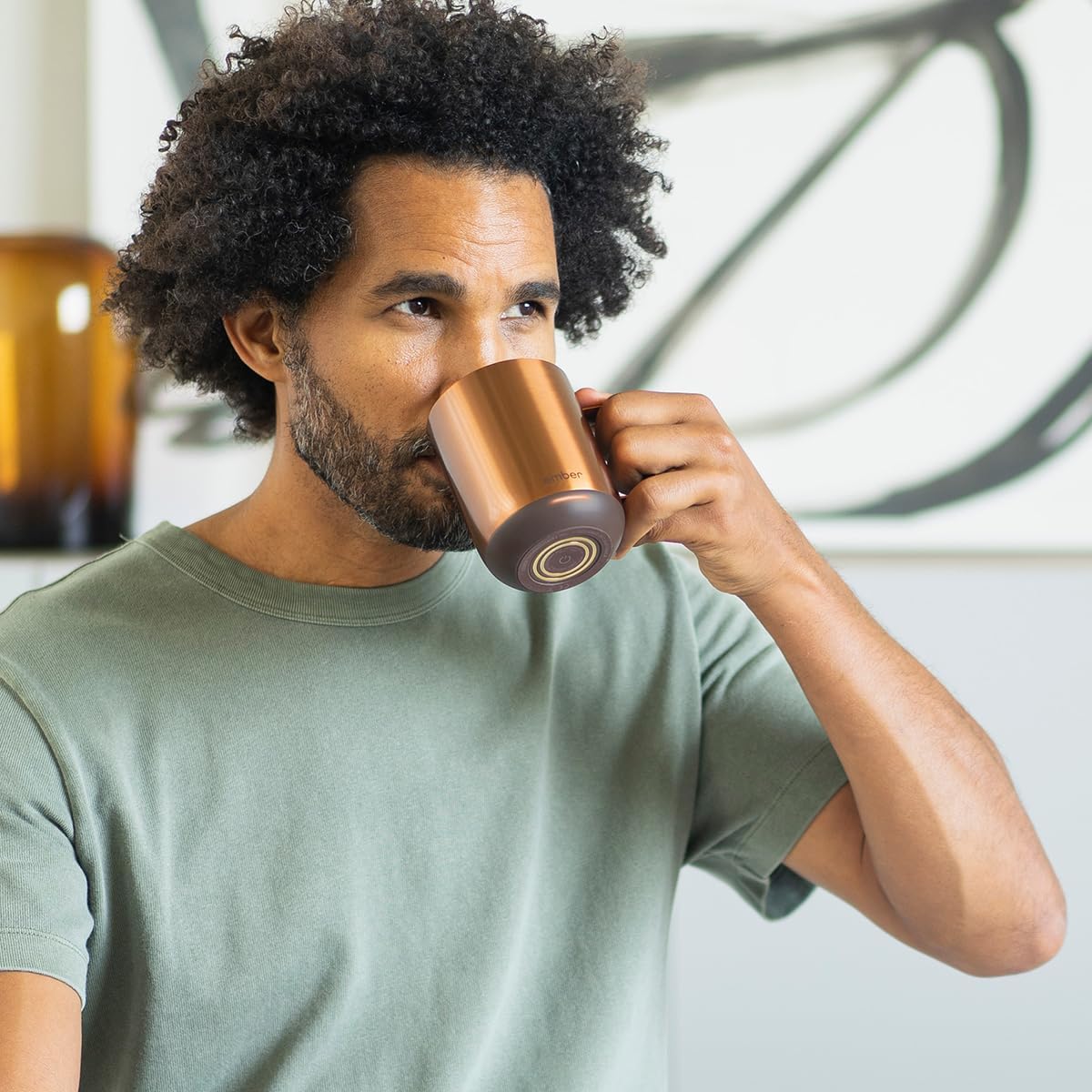 Tasse Intelligente Ember 2, 295 ML : Contrôle de Température LED, Rechargeable, 1,5 h Autonomie, Cuivre. – Image 6